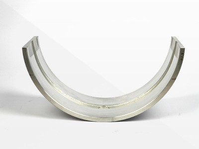 Hvaða legur krefjast notkunar á ermum með skaft? 